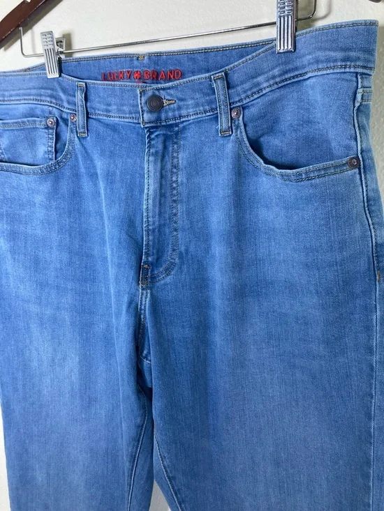 Lucky Brand 410 Athletic Straight Jeans 36x34 Light Wash Stretch Denim Men’s - Picture 2 of 11
